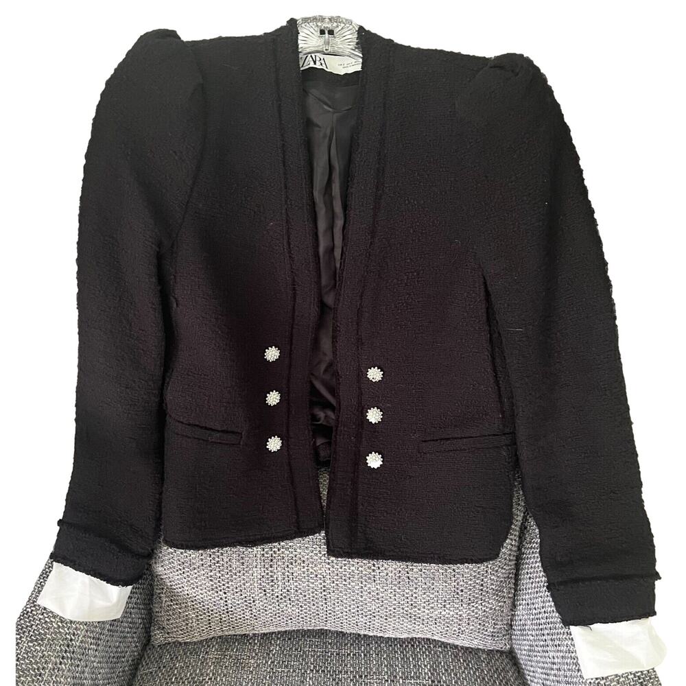 3 for $40 Zara Black Textured Puff-Shoulder Blazer with Decorative Buttons